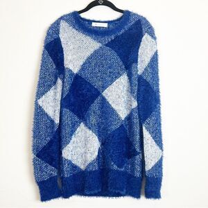 Fever Harlequin Diamond Super Soft Cozy Fuzzy Eyelash Sweater Blue/White NWOT
